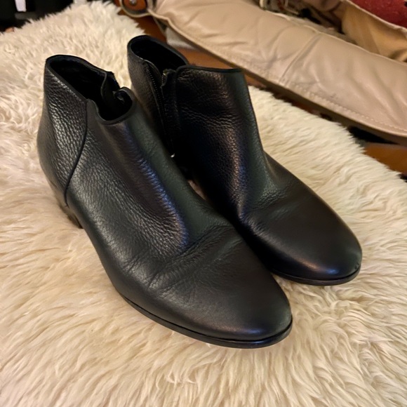 Sam Elderman Leather ankle boot👢 - Picture 3 of 4